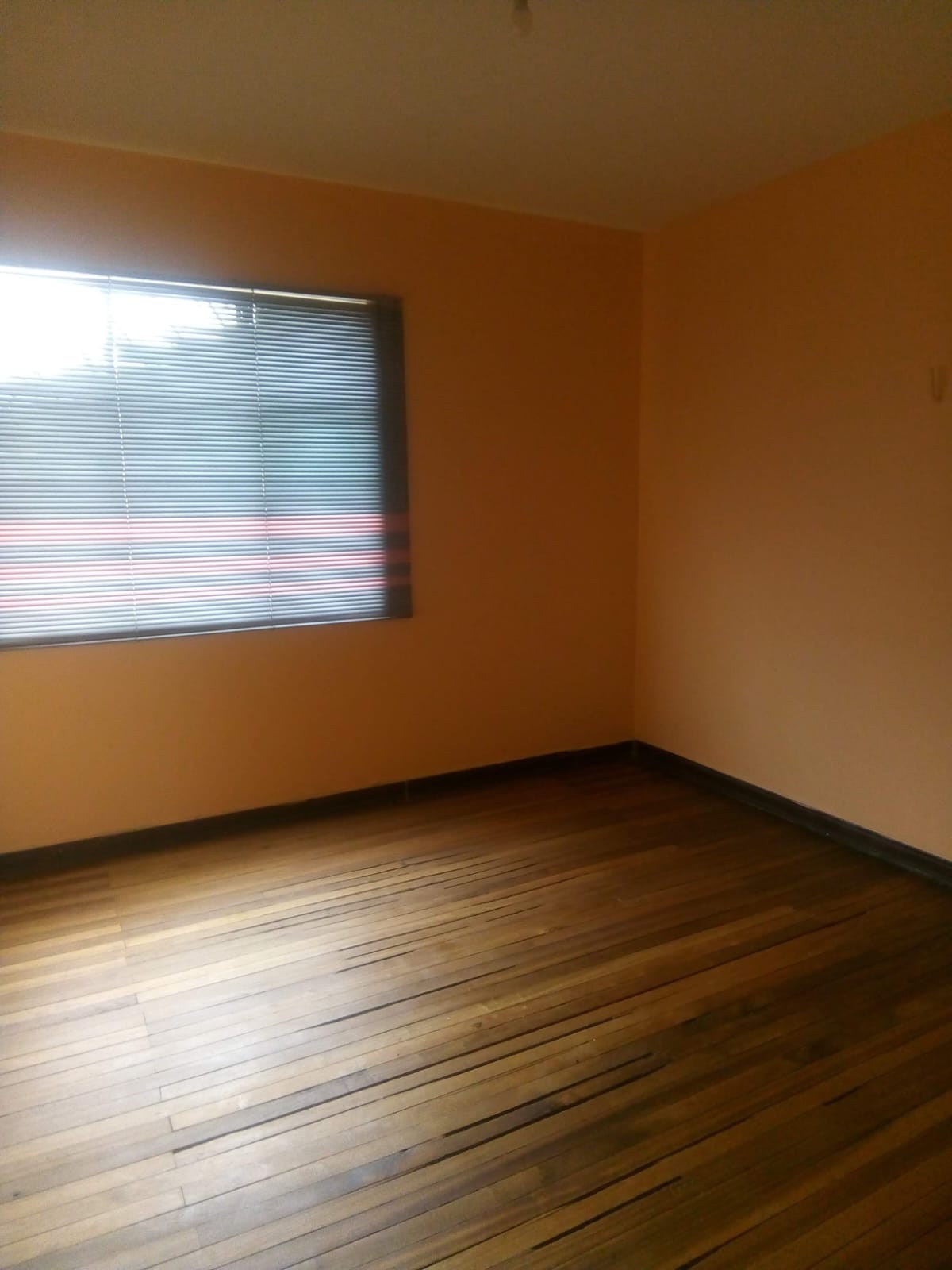 Casa en venta en Samper Mendoza, Bogotá · foto 10 de 11