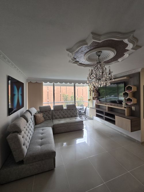 Apartamento de 3 alcobas en venta en Aves Maria, Sabaneta, 88 m² · foto 3 de 24