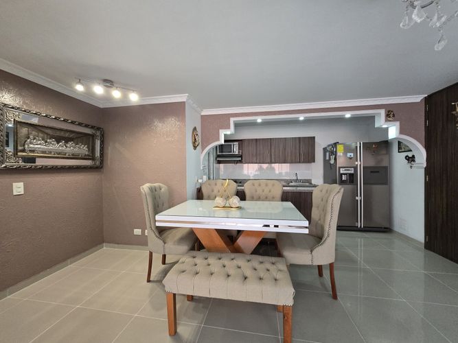 Apartamento de 3 alcobas en venta en Aves Maria, Sabaneta, 88 m² · foto 19 de 24