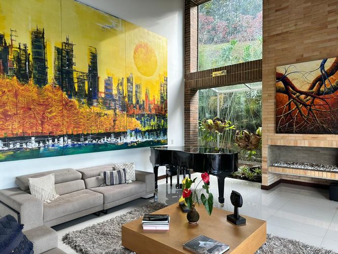 Casa de 4 alcobas en venta en Los Balsos, Medellín, 450 m² · foto 2 de 20
