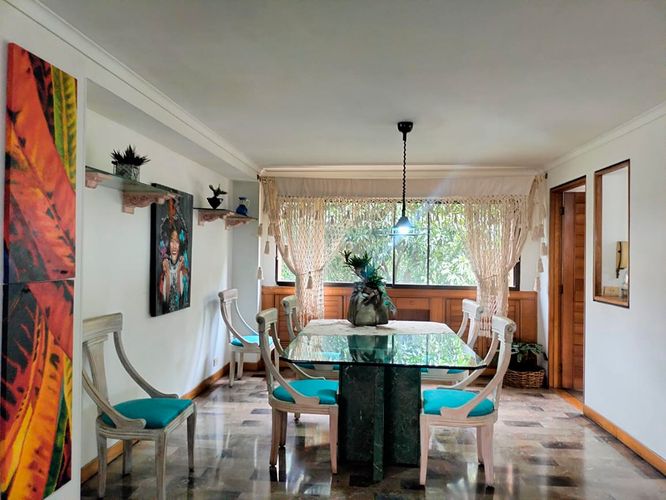 Apartamento de 3 alcobas en venta en El Poblado, Medellín, 196 m² · foto 5 de 20