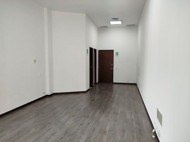 Oficina en arriendo en El Poblado, Medellín, 48 m² · foto 14 de 17