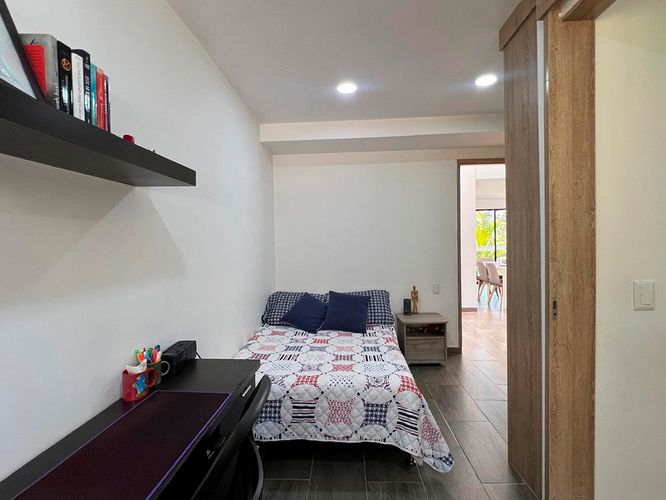 Casa de 5 alcobas en venta en Guarne, 260 m² · foto 8 de 18