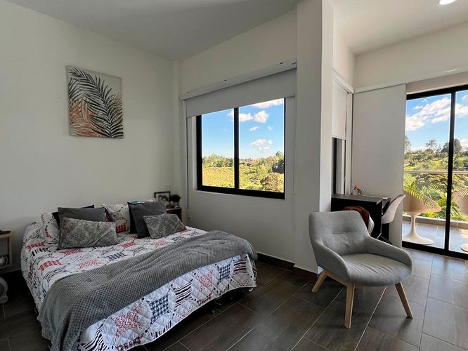 Casa de 5 alcobas en venta en Guarne, 260 m² · foto 9 de 18