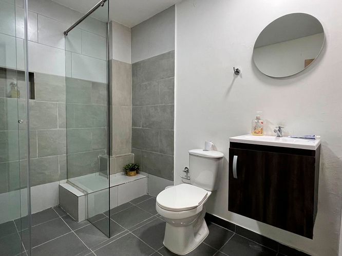 Casa de 5 alcobas en venta en Guarne, 260 m² · foto 13 de 18