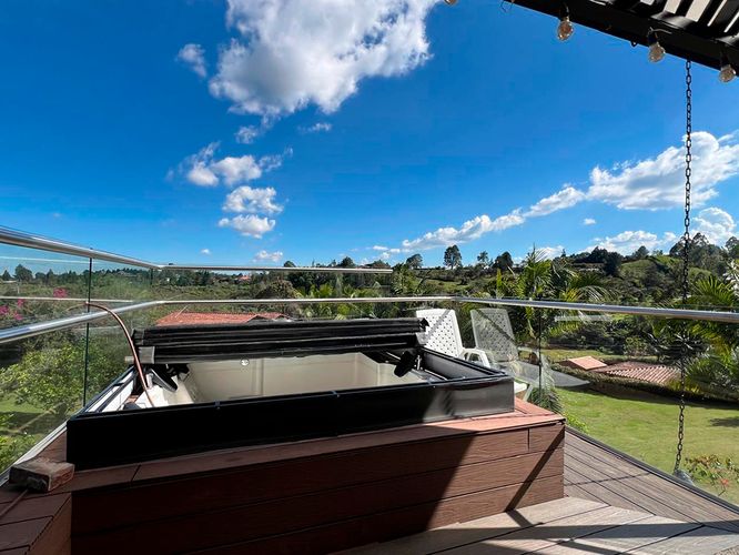 Casa de 5 alcobas en venta en Guarne, 260 m² · foto 18 de 18