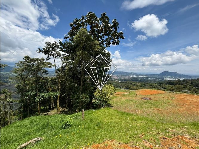 Lote en venta en Lomitas, La Ceja, 1780 m² · foto 13 de 13
