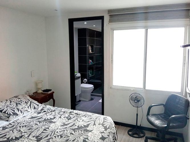 Apartamento de 3 alcobas en venta en Laureles, Medellín, 100 m² · foto 13 de 17