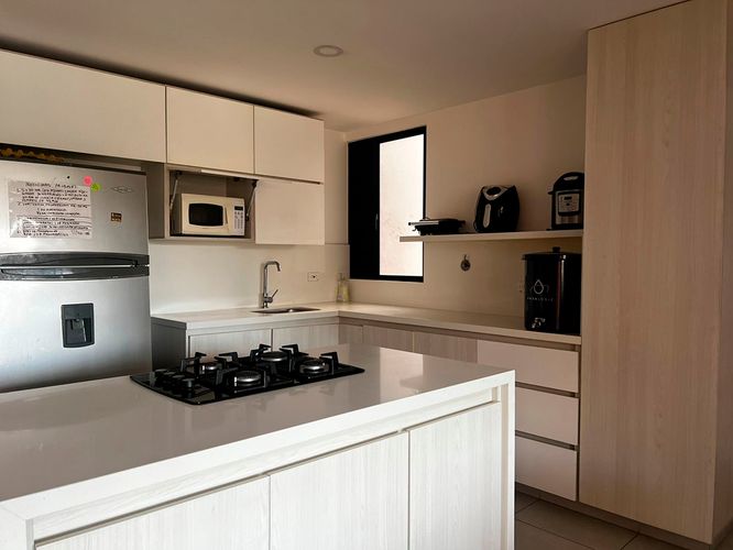 Apartamento en venta en Cumbres, Envigado · foto 6 de 16