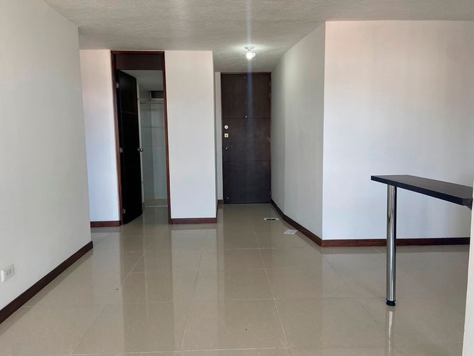 Apartamento de 2 alcobas en venta en Entreamigos, Sabaneta, 60 m² · foto 2 de 18