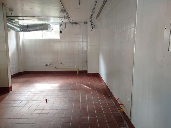Local en arriendo en El Poblado, Medellín, 50 m² · foto 6 de 11