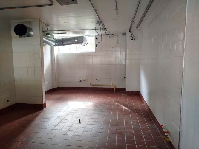 Local en arriendo en El Poblado, Medellín, 50 m² · foto 9 de 11