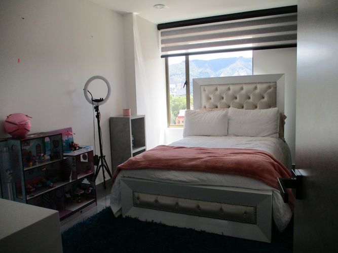 Apartamento de 5 alcobas en venta en La Calleja, Bogotá, 251 m² · foto 21 de 24