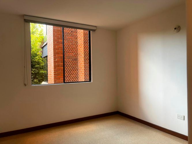 Apartamento de 3 alcobas en arriendo en El Poblado, Medellín, 109 m² · foto 9 de 15