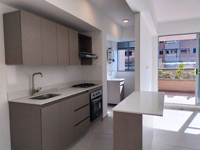 Apartamento de 3 alcobas en arriendo en Otraparte, Envigado, 82 m² · foto 5 de 18