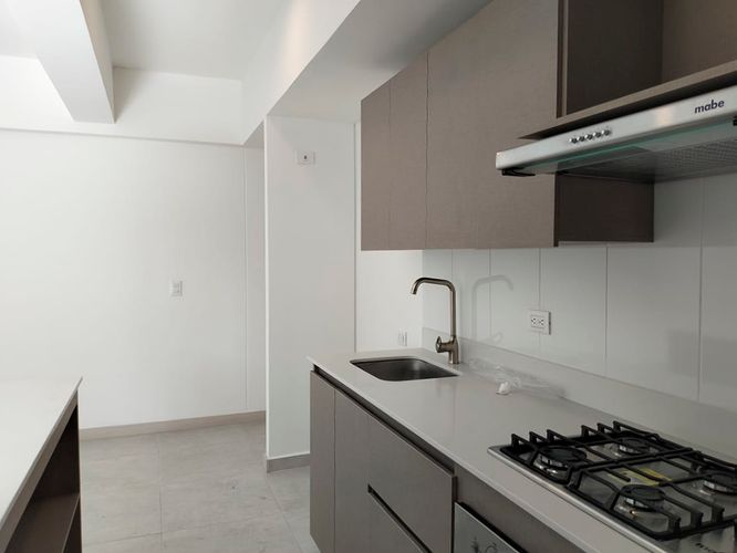Apartamento de 3 alcobas en arriendo en Otraparte, Envigado, 82 m² · foto 7 de 18