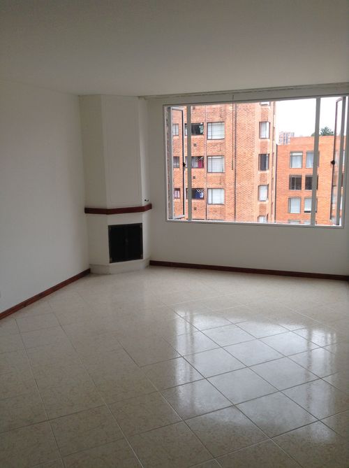 Apartamento de 3 alcobas en venta en Gratamira, Bogotá, 80 m² · foto 5 de 14