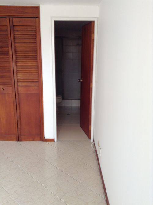 Apartamento de 3 alcobas en venta en Gratamira, Bogotá, 80 m² · foto 11 de 14