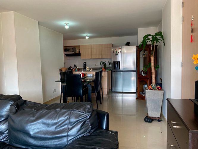 Apartamento de 3 alcobas en venta en Entreamigos, Sabaneta, 86 m² · foto 5 de 20