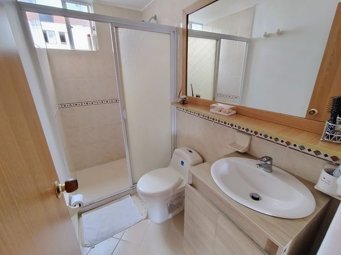 Casa de 3 alcobas en venta en Versalles, Floridablanca, 114 m² · foto 7 de 10