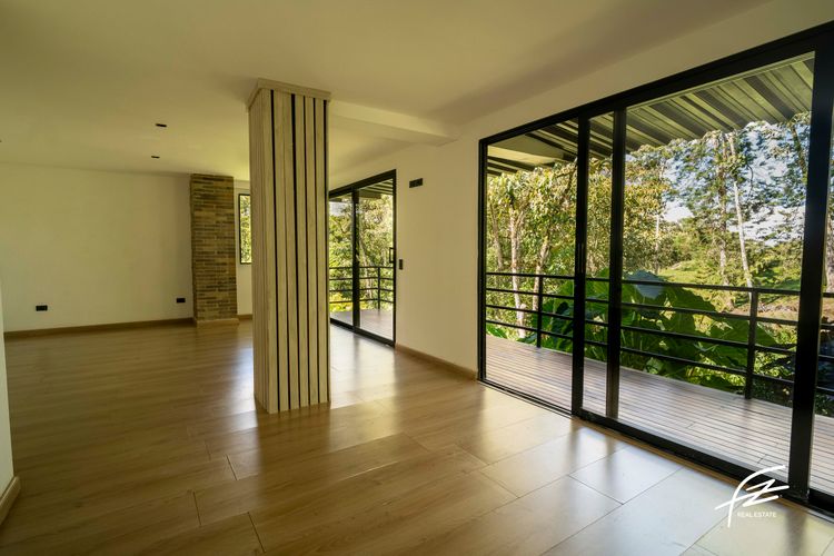 Casa de 5 alcobas en venta en La Ceja, 800 m² · foto 15 de 24