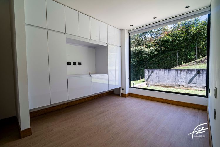 Casa de 5 alcobas en venta en La Ceja, 800 m² · foto 21 de 24