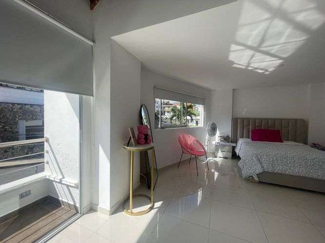 Casa de 5 alcobas en venta en Pueblo Viejo, La Estrella, 326 m² · foto 13 de 24