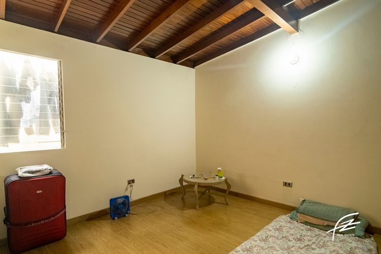 Casa de 5 alcobas en venta en Los Colores, Medellín, 320 m² · foto 10 de 18