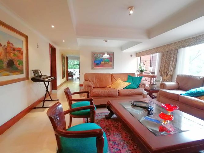 Apartamento de 3 alcobas en arriendo en Las Lomas, Medellín, 132 m² · foto 6 de 12