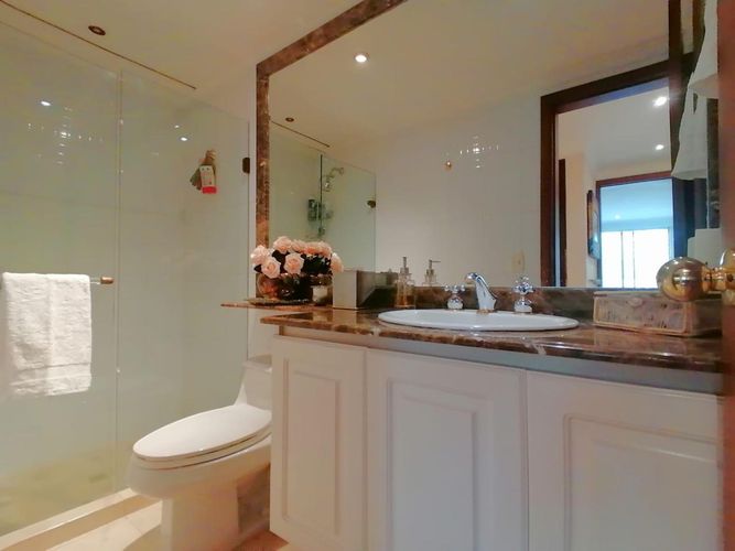 Apartamento de 3 alcobas en arriendo en Las Lomas, Medellín, 132 m² · foto 11 de 12