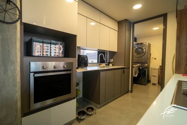 Apartamento de 2 alcobas en venta en El Poblado, Medellín, 125 m² · foto 7 de 24