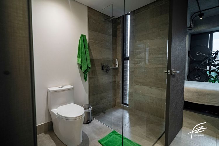 Apartamento de 2 alcobas en venta en El Poblado, Medellín, 125 m² · foto 13 de 24