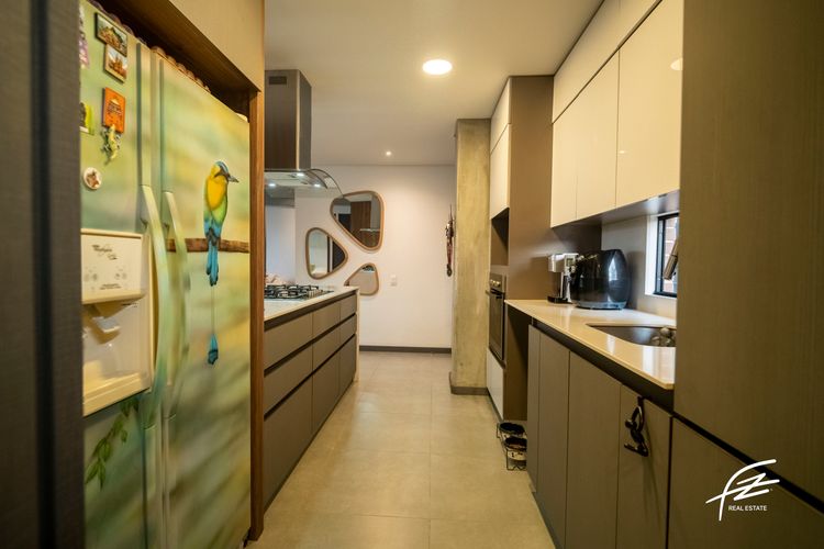 Apartamento de 2 alcobas en venta en El Poblado, Medellín, 125 m² · foto 18 de 24