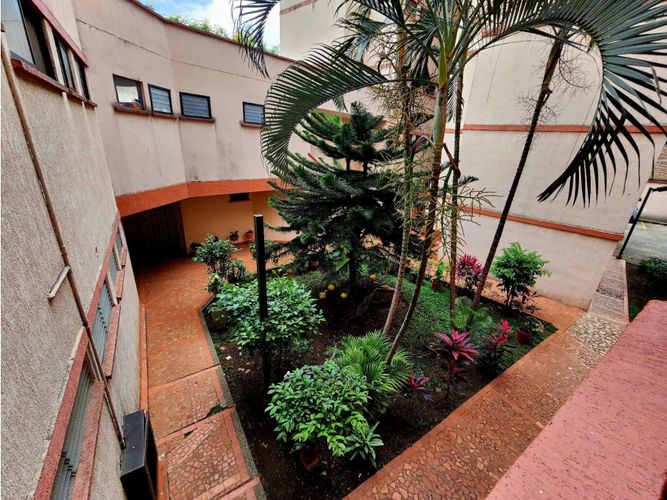 Apartamento de 3 alcobas en venta en Buenos Aires, Cali, 70 m² · foto 3 de 24