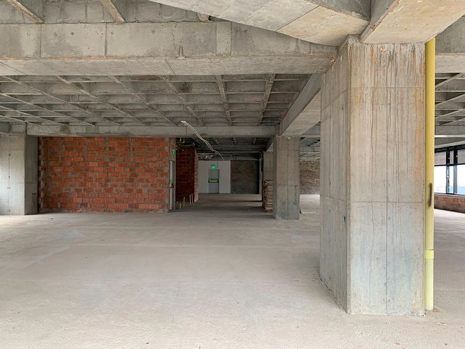Oficina en arriendo en El Poblado, Medellín, 500 m² · foto 6 de 9