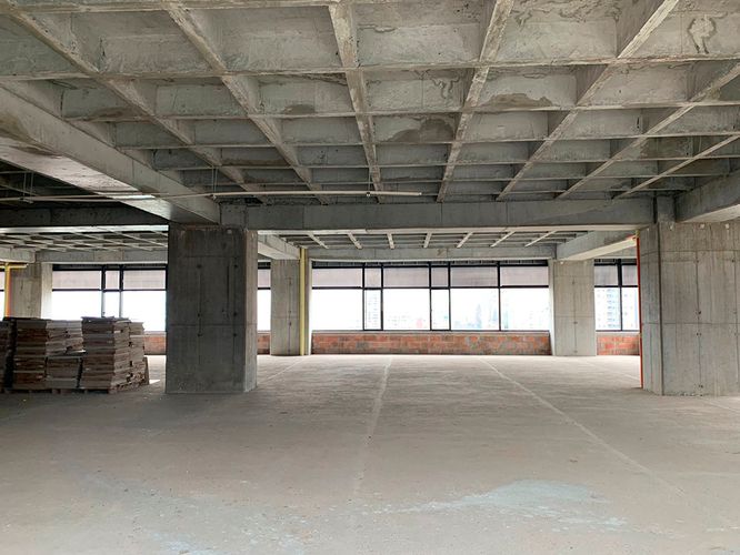 Oficina en arriendo en El Poblado, Medellín, 500 m² · foto 8 de 9