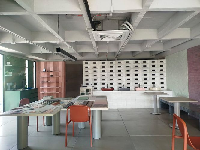 Local en arriendo en El Poblado, Medellín, 67 m² · foto 7 de 11