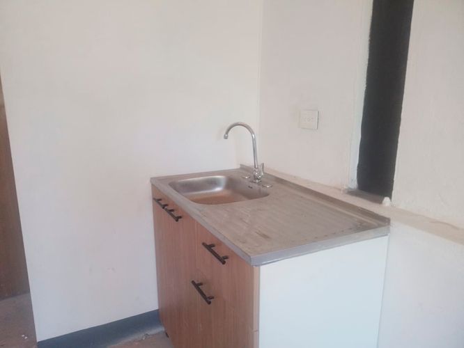 Local en arriendo en Laureles, Medellín, 95 m² · foto 3 de 10