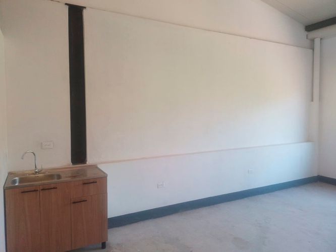 Local en arriendo en Laureles, Medellín, 95 m² · foto 7 de 10