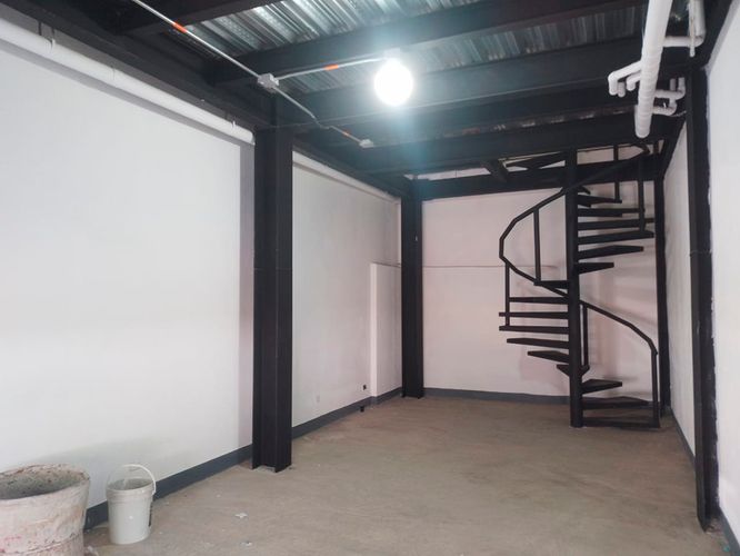 Local en arriendo en Laureles, Medellín, 100 m² · foto 3 de 12