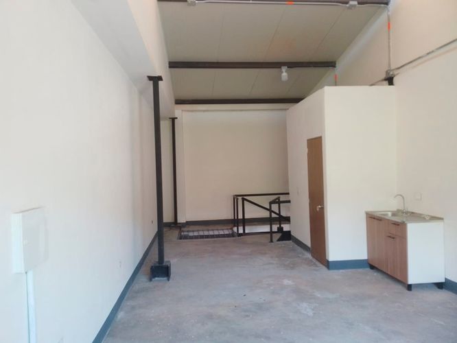 Local en arriendo en Laureles, Medellín, 100 m² · foto 7 de 12