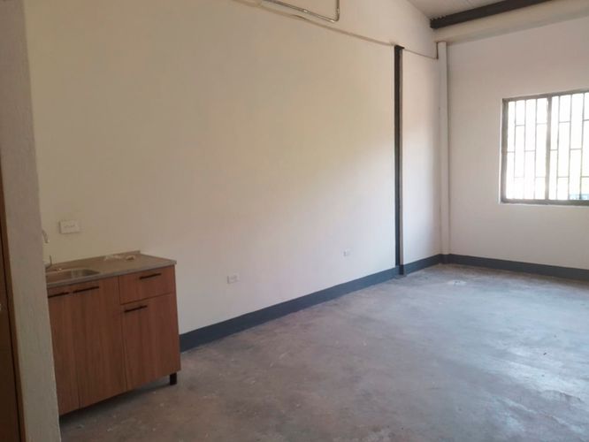 Local en arriendo en Laureles, Medellín, 100 m² · foto 8 de 12