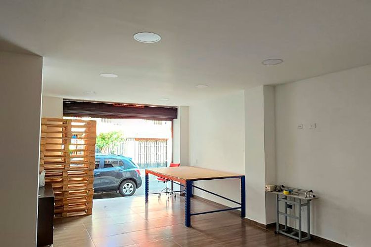 Local en arriendo en Monteazul, Sabaneta, 66 m² · foto 2 de 6