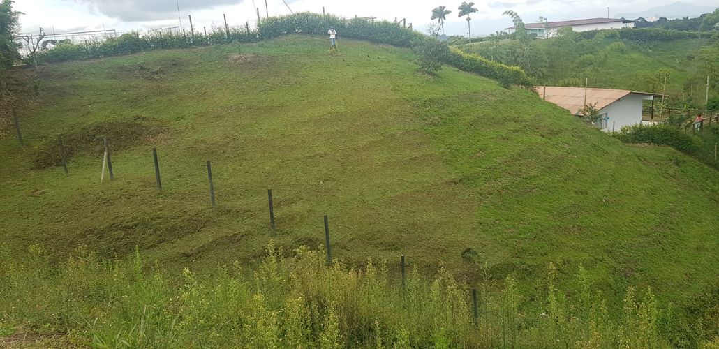 Lote en venta en Condina, Pereira, 2262 m² · foto 5 de 6