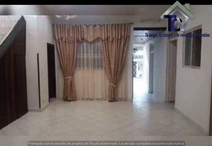 Casa de 9 alcobas en venta en San Alonso, Bucaramanga, 242 m² · foto 3 de 11