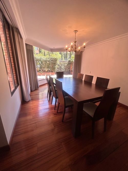 Apartamento de 4 alcobas en venta en La Carolina, Bogotá, 250 m² · foto 7 de 20