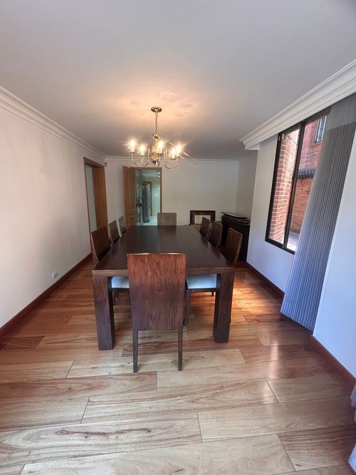 Apartamento de 4 alcobas en venta en La Carolina, Bogotá, 250 m² · foto 8 de 20