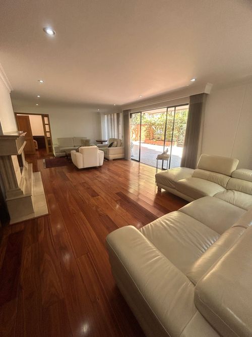 Apartamento de 4 alcobas en venta en La Carolina, Bogotá, 250 m² · foto 11 de 20