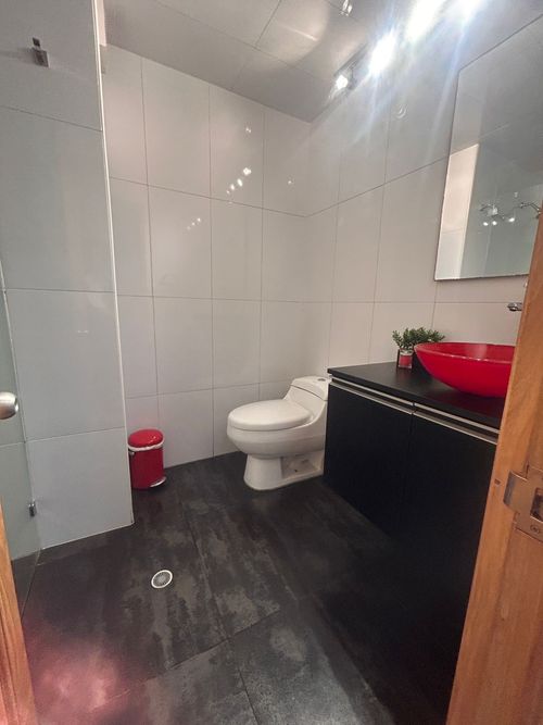 Apartamento de 4 alcobas en venta en La Carolina, Bogotá, 250 m² · foto 13 de 20