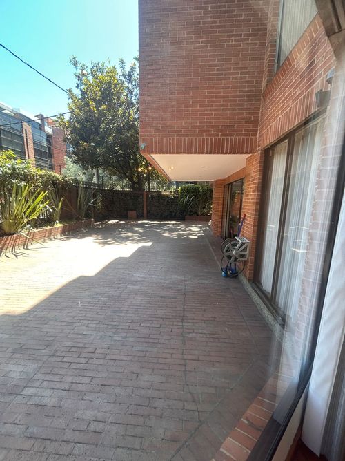 Apartamento de 4 alcobas en venta en La Carolina, Bogotá, 250 m² · foto 19 de 20